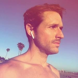 Meet your Posher, Steve